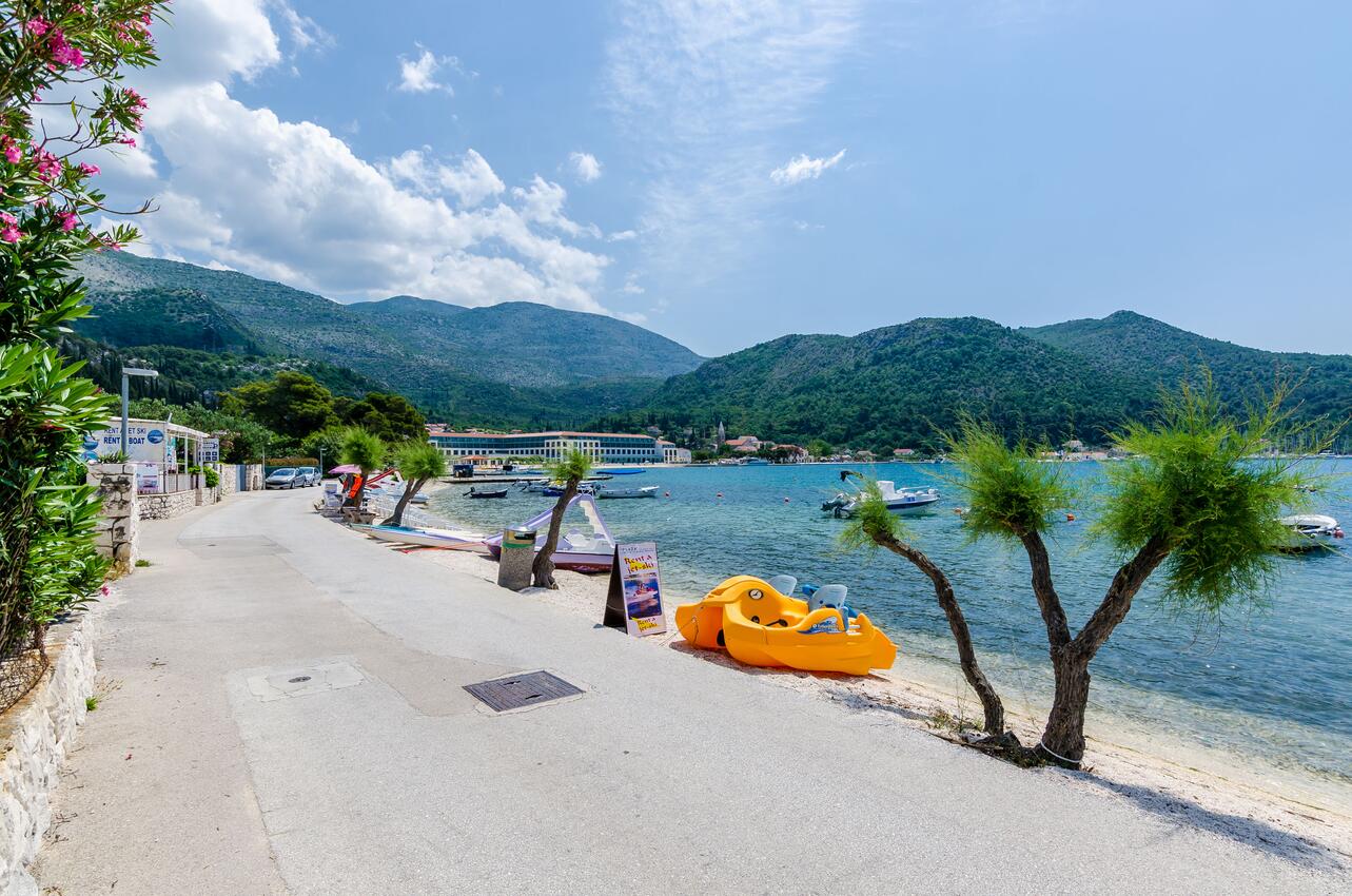 La spiaggia più vicina - Appartamenti e camere accanto al mare Slano, Ragusa - Dubrovnik