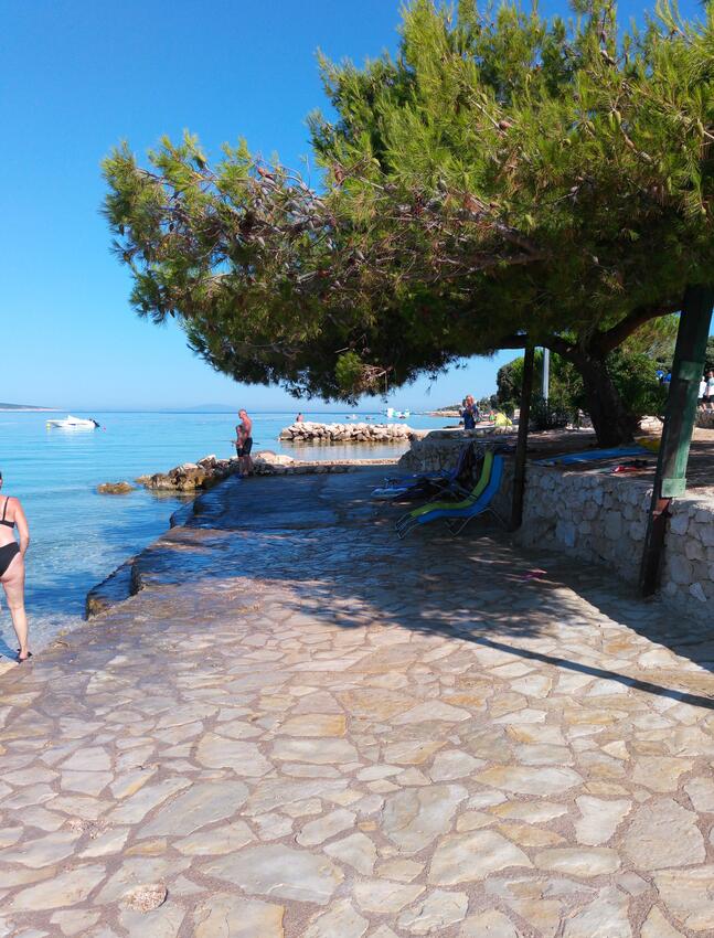 La spiaggia più vicina - Appartamenti con piscina per famiglie Mandre, Pago - Pag
