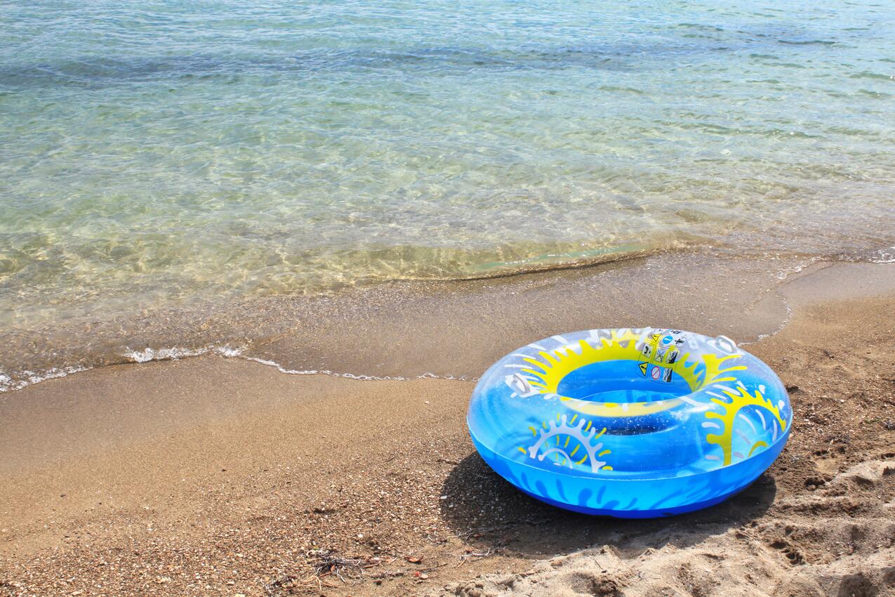 La spiaggia più vicina - Appartamenti accanto al mare Duccie - Duće, Almissa - Omiš