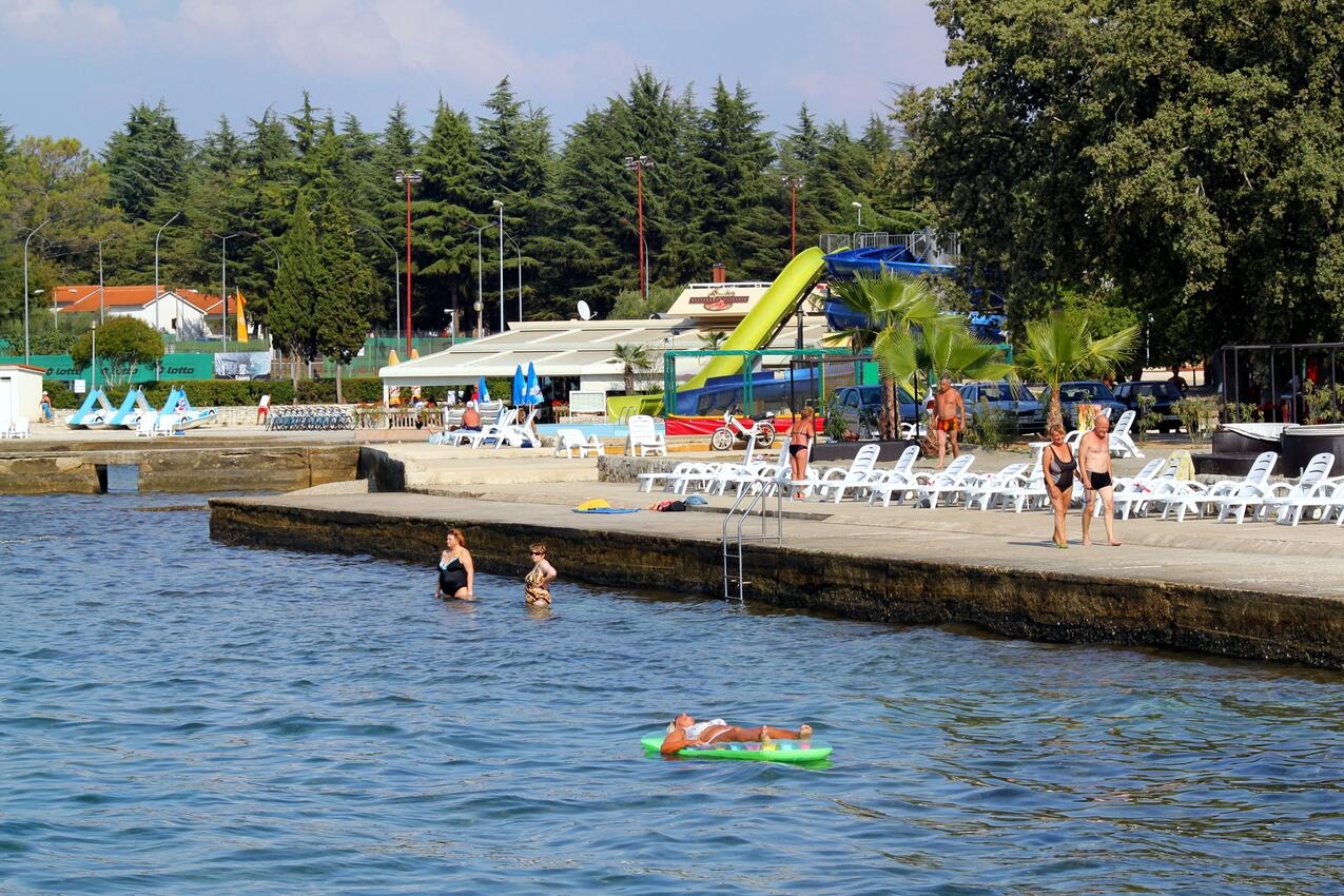 Najbliža plaža - Apartmani s parkingom Kukci, Poreč