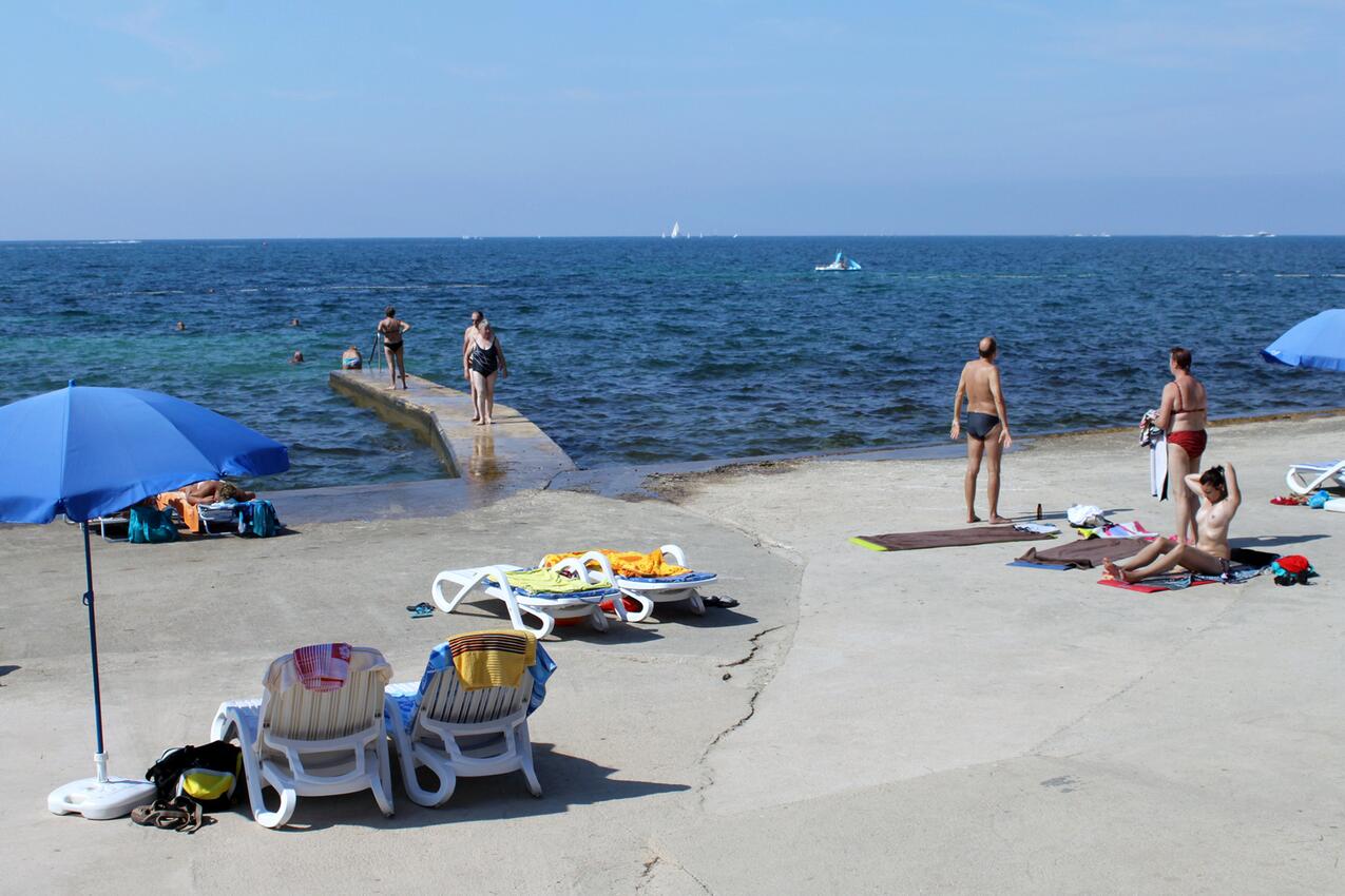 Najbliža plaža - Apartmani s parkingom Kukci, Poreč