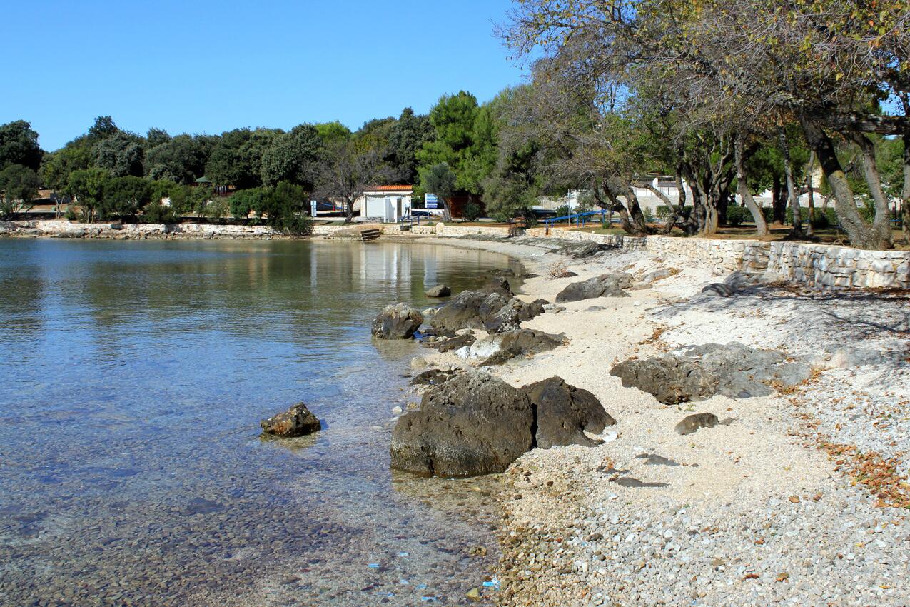 Najbliža plaža - Apartmani s parkingom Zgrablići, Središnja Istra
