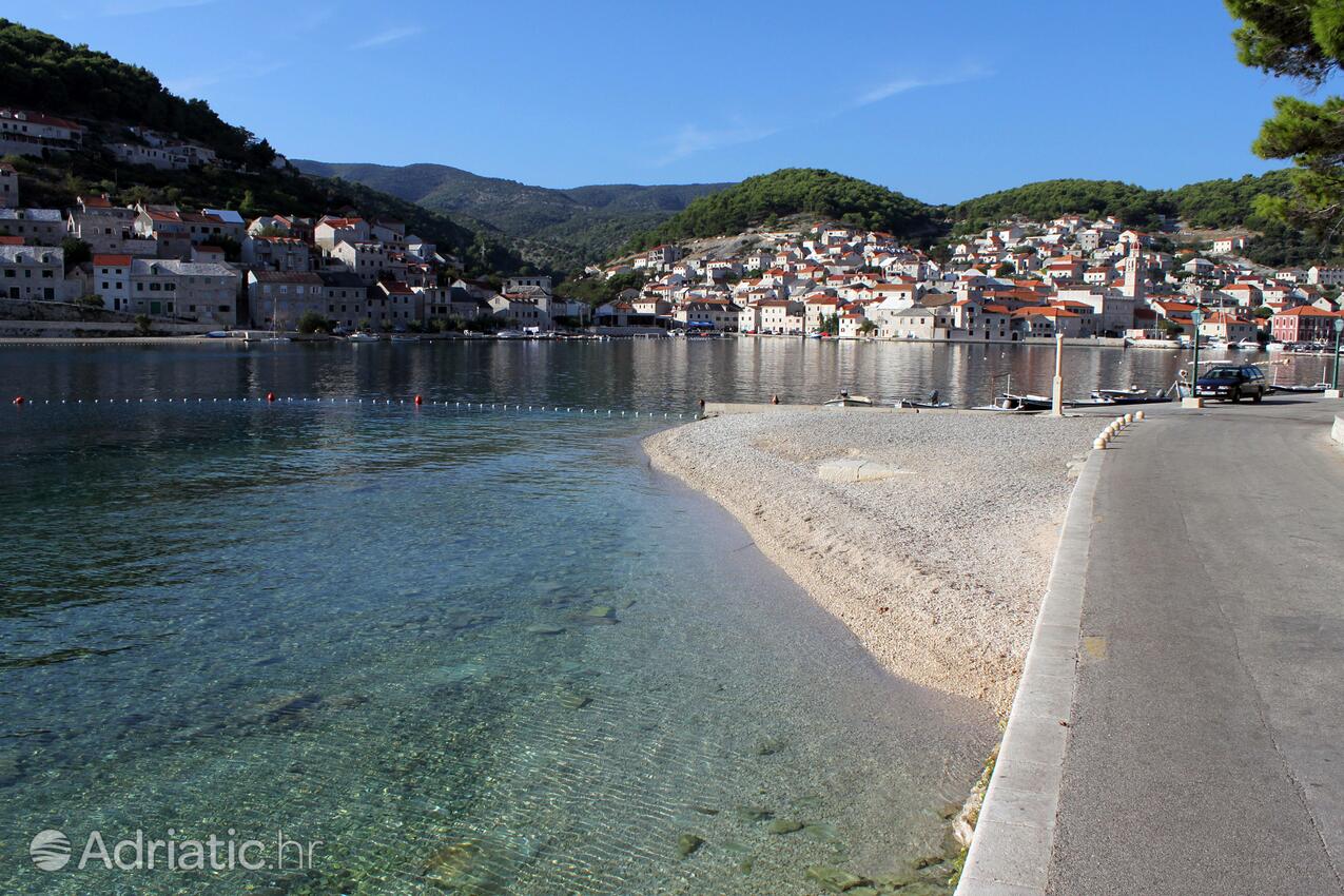 La spiaggia più vicina - Casa vacanze accanto al mare Pucisca, Brazza - Brač