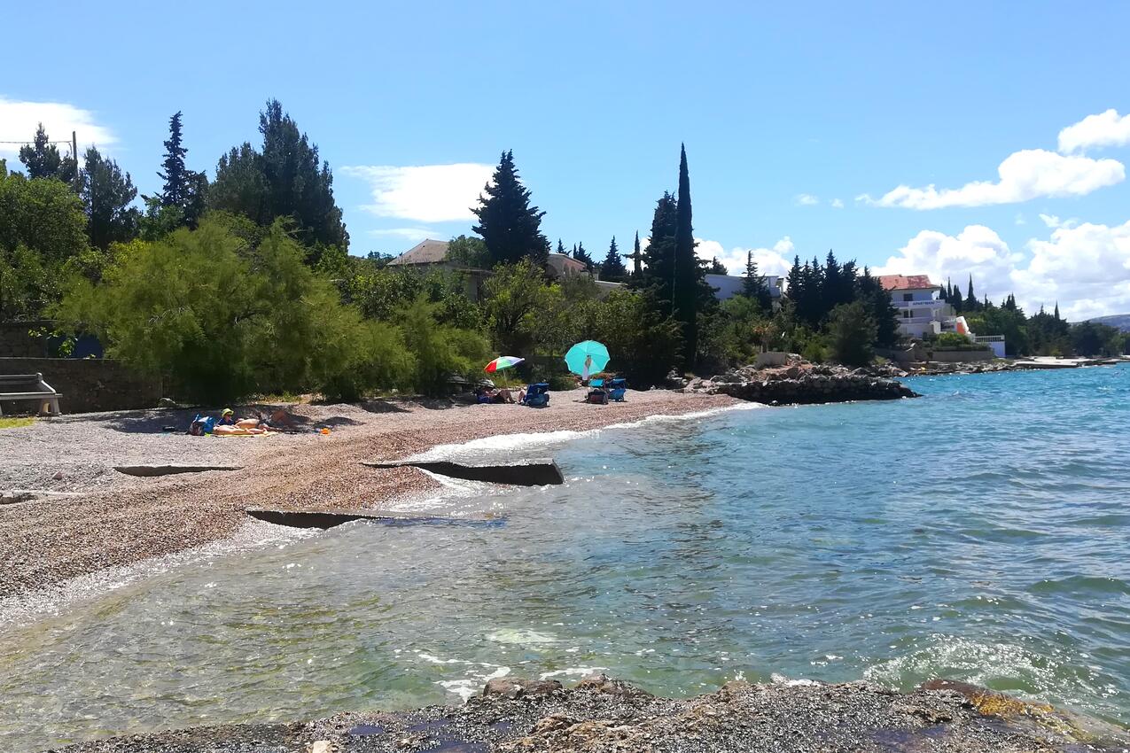 La spiaggia più vicina - Appartamenti accanto al mare Ortopula - Starigrad, Paklenica