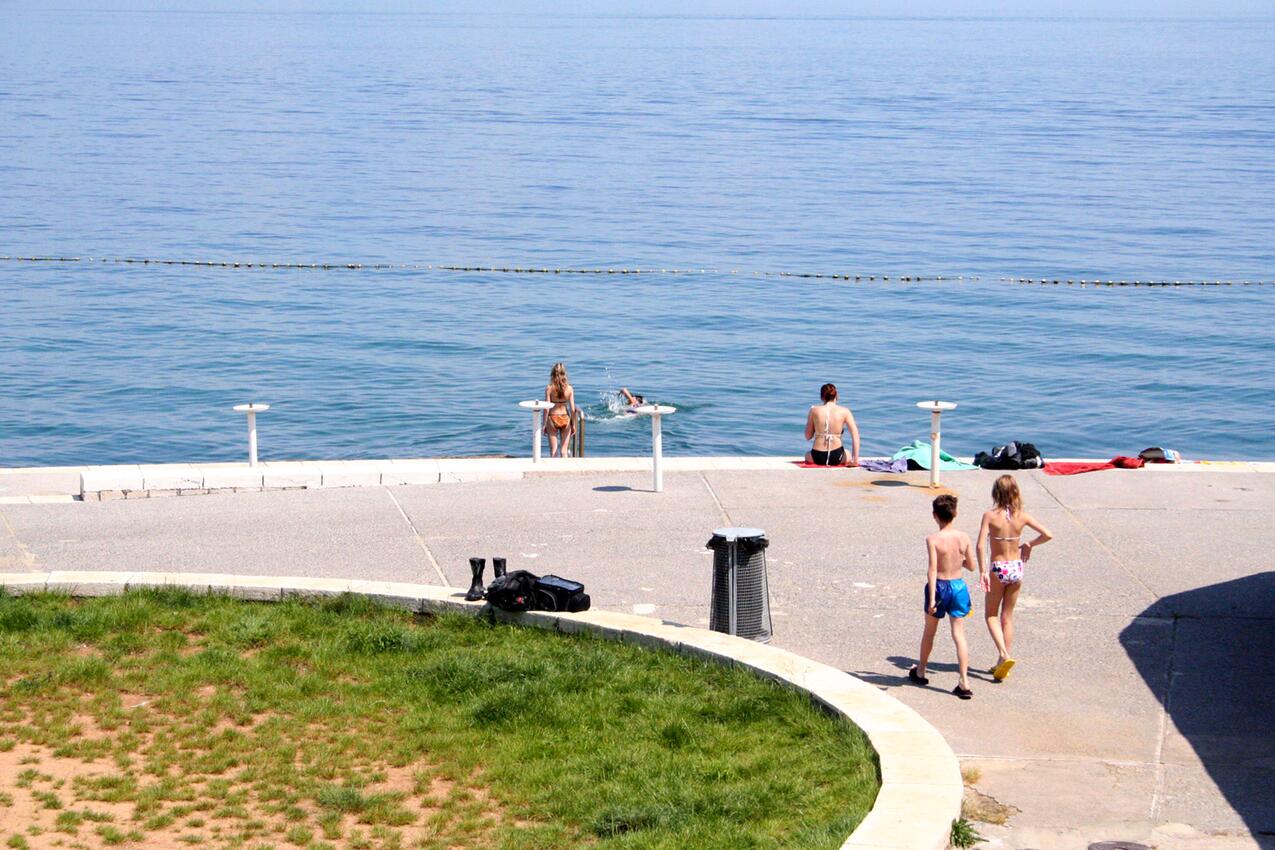 La spiaggia più vicina - Appartamenti per famiglie con bambini Veprinac, Abbazia - Opatija