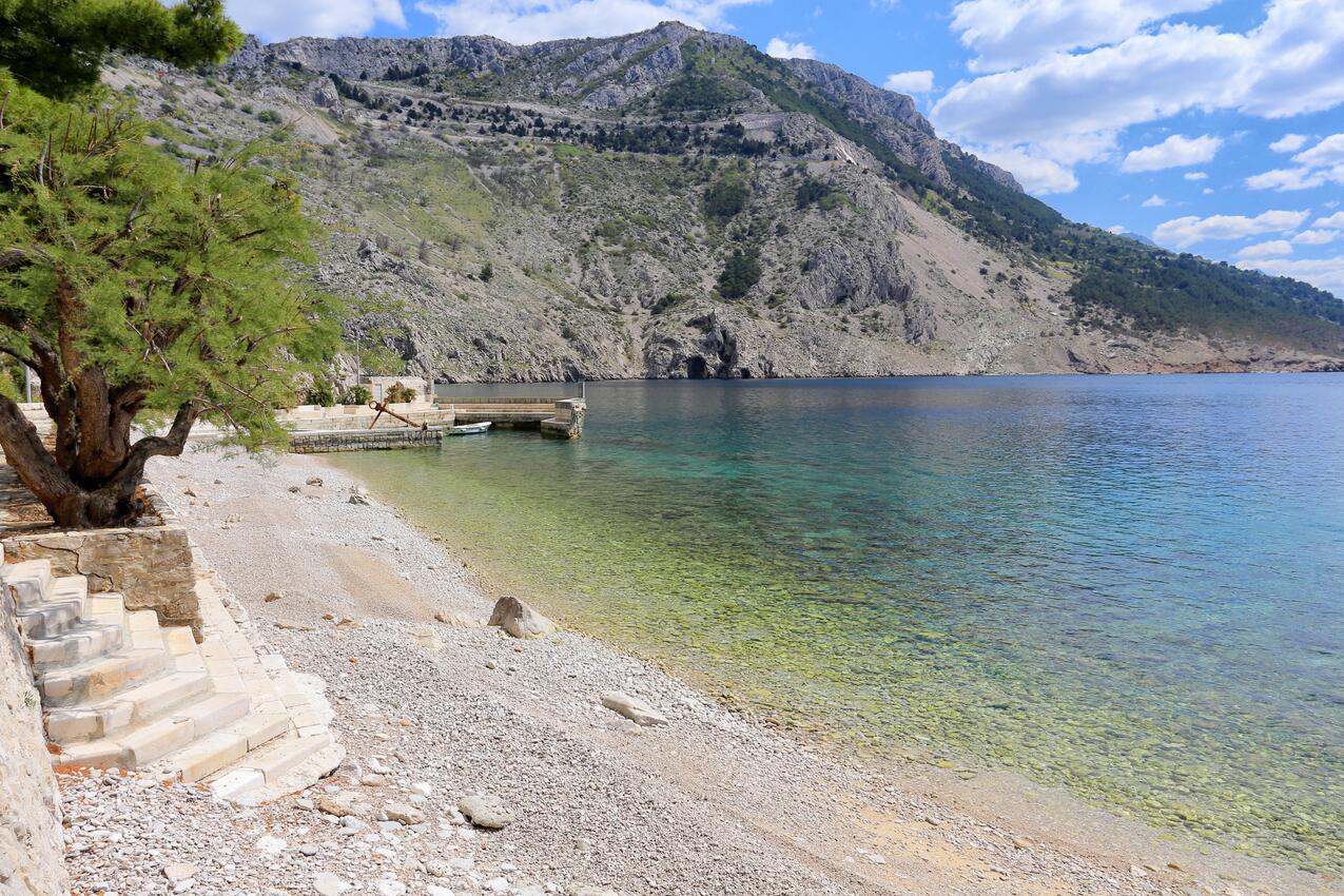 La spiaggia più vicina - Casa vacanze con parcheggio Kostanje, Almissa - Omiš