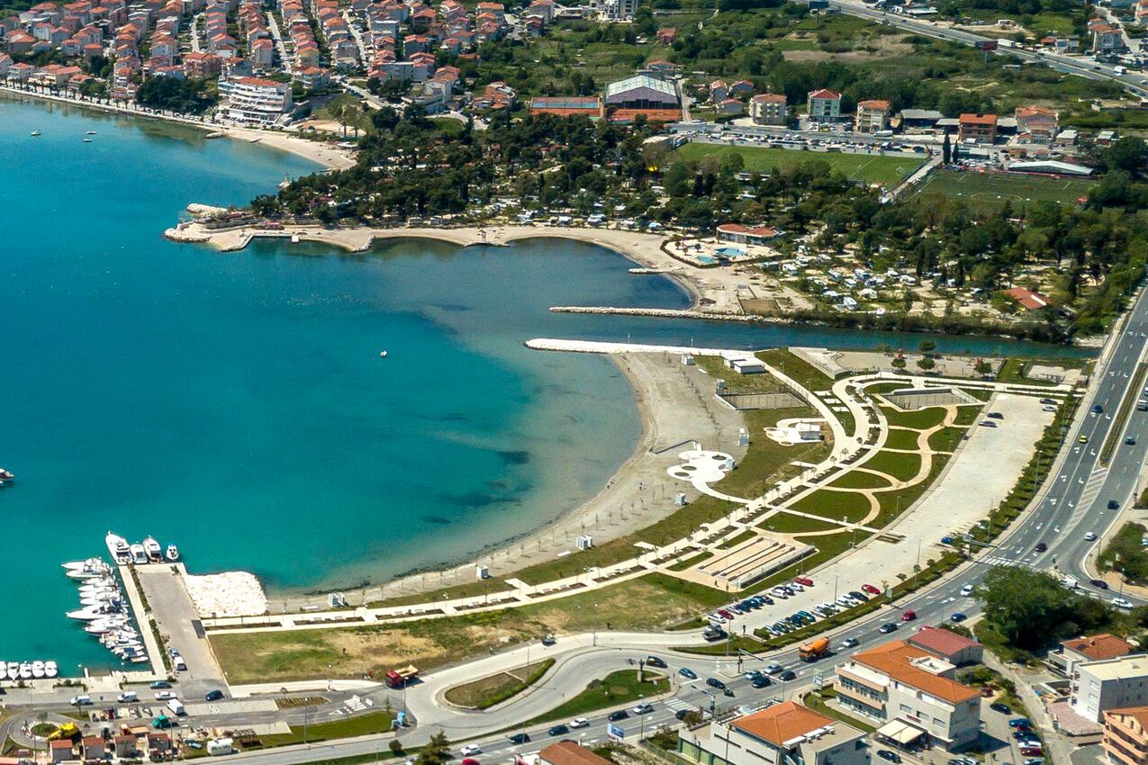 Nächster Strand - Ferienwohnungen mit Parkplatz Podstrana, Split