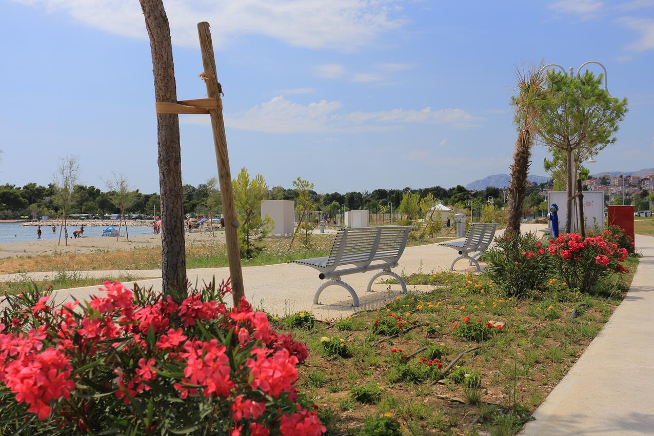 Nächster Strand - Ferienwohnungen mit Parkplatz Podstrana, Split