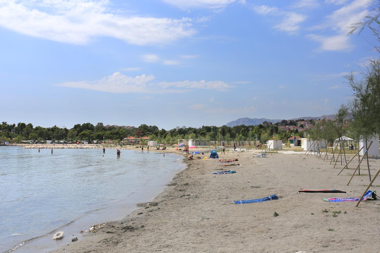 Nächster Strand - Ferienwohnungen mit Parkplatz Podstrana, Split