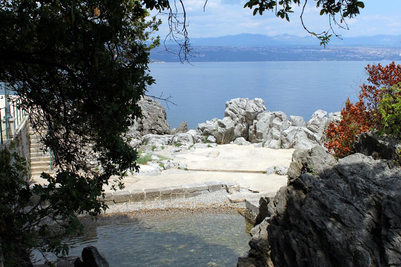 La spiaggia più vicina - Appartamenti con parcheggio Laurana - Lovran, Abbazia - Opatija
