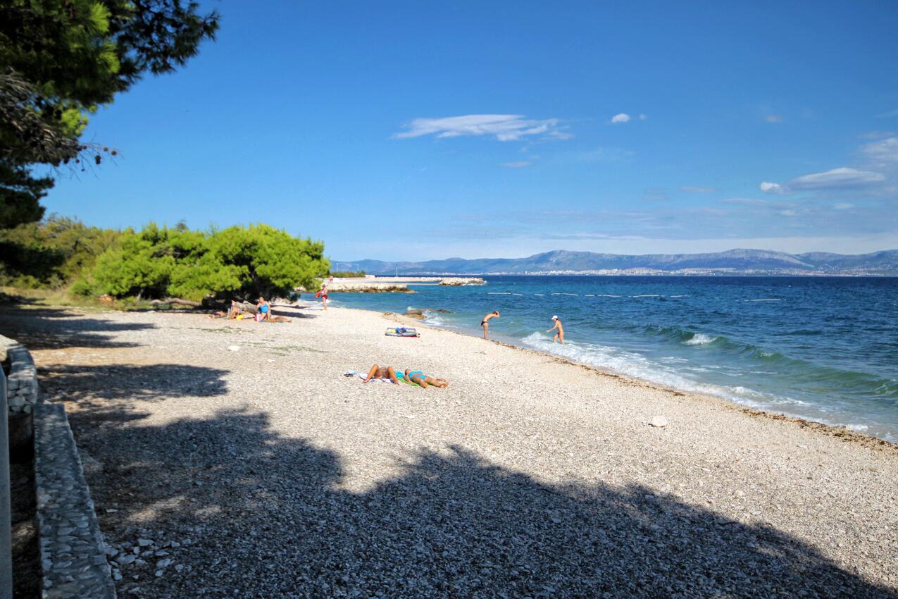Legközelebbi strand - Apartmanok a tenger mellett medencével Supetar, Brac