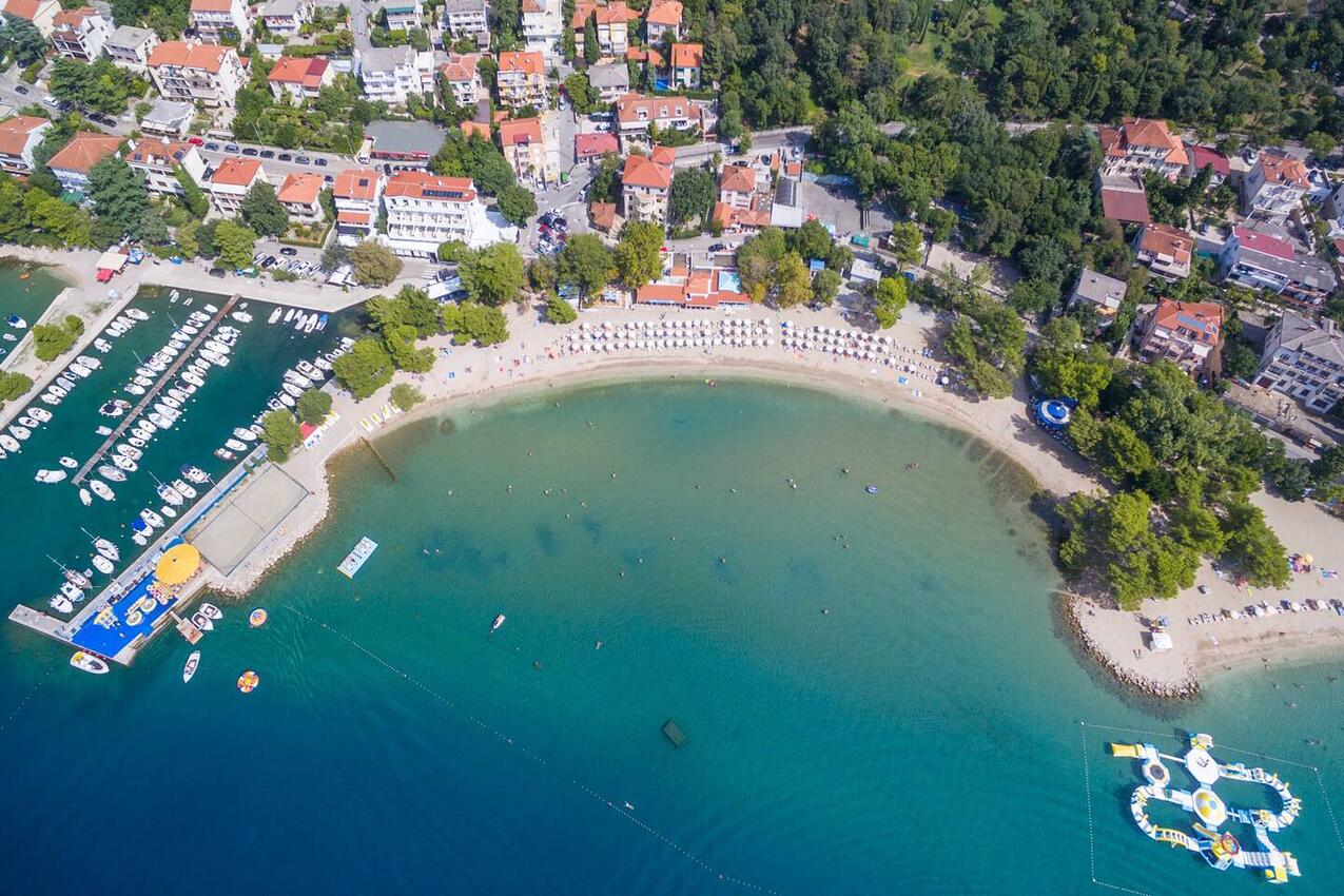 Nearest beach - Apartments with parking spaces Crikvenica