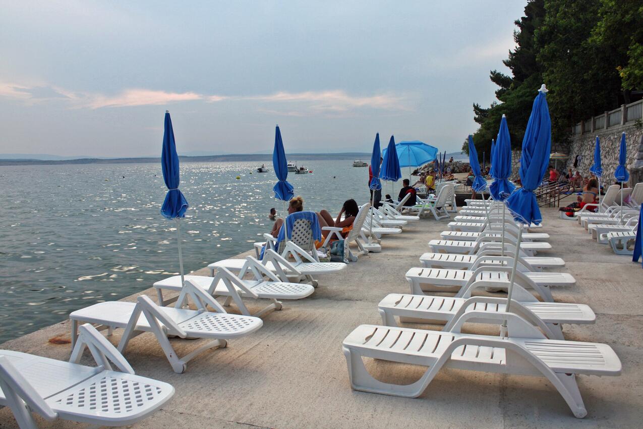 Nächster Strand - Ferienwohnungen mit Parkplatz Dramalj, Crikvenica