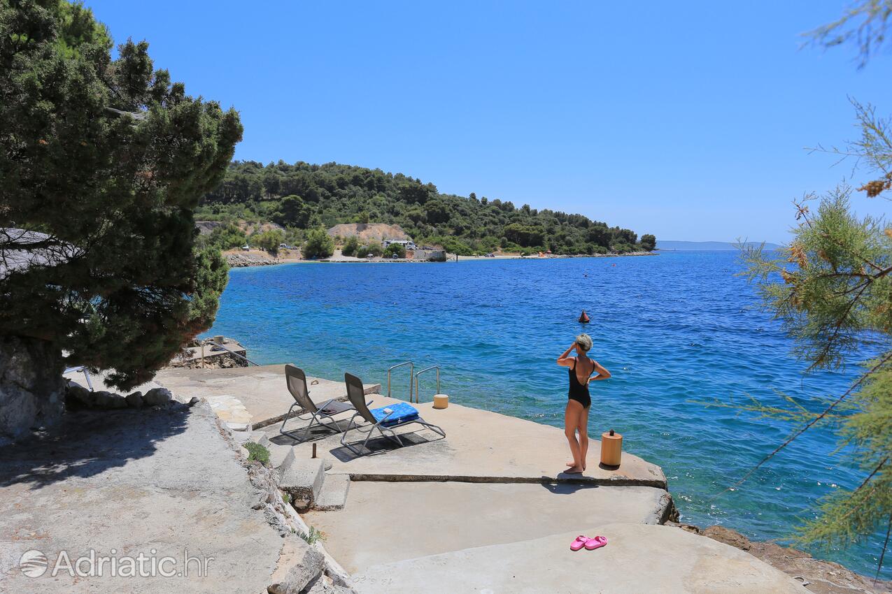 La spiaggia più vicina - Appartamenti accanto al mare Okrug Donji, Bua - Čiovo