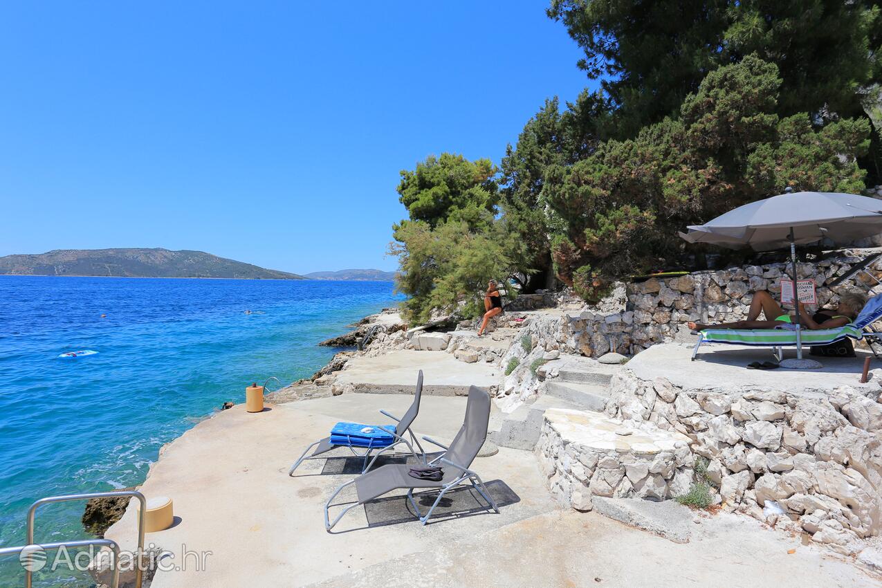 La spiaggia più vicina - Appartamenti accanto al mare Okrug Donji, Bua - Čiovo