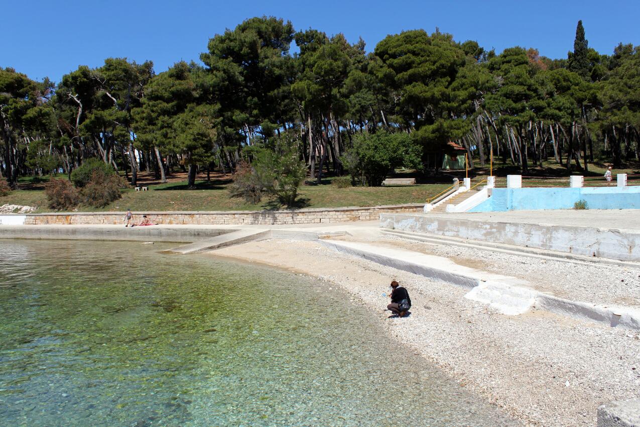 La spiaggia più vicina - Appartamenti accanto al mare Pola - Pula