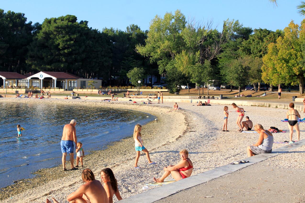 Najbliža plaža - Apartmani s parkingom Štinjan, Pula