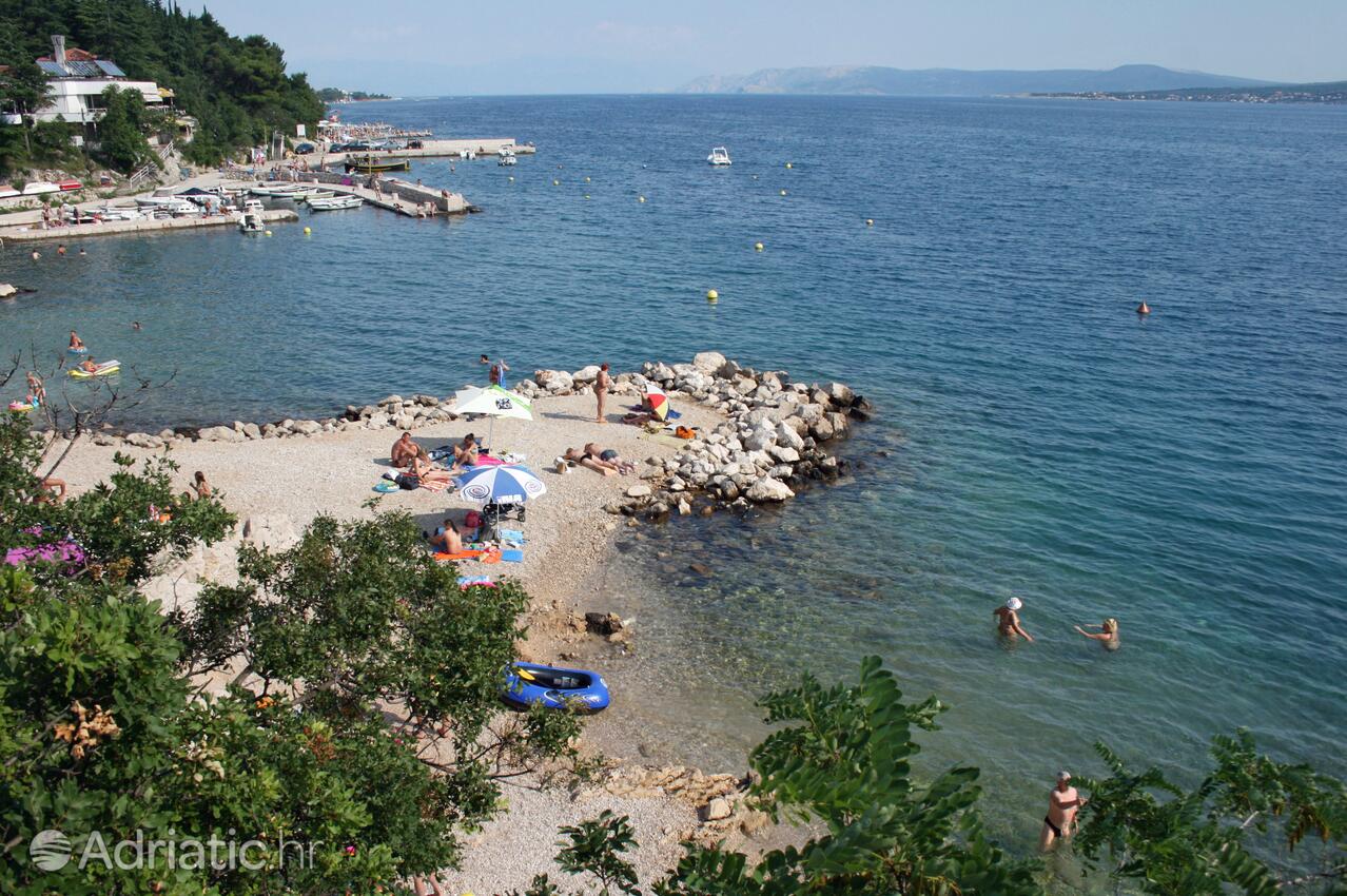Nearest beach - Apartments with a parking space Dramalj, Crikvenica