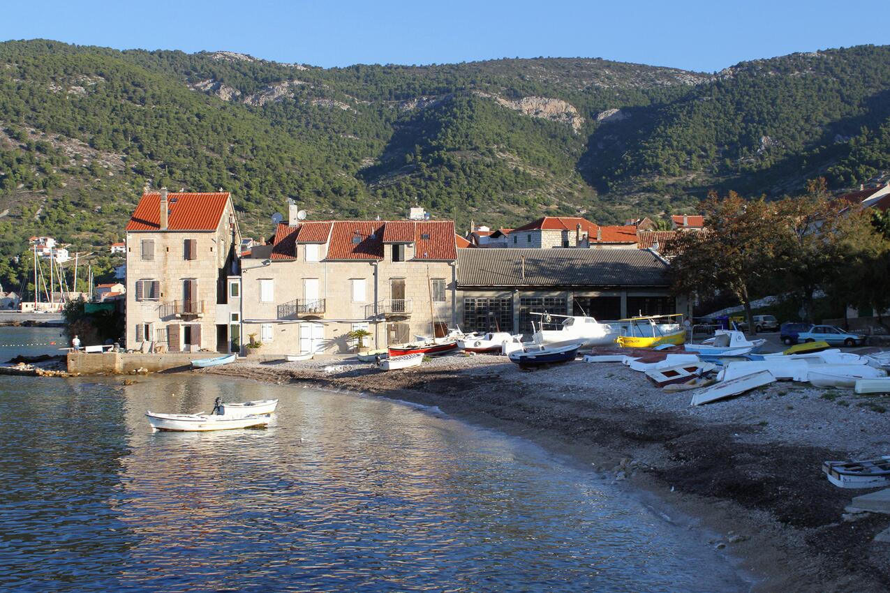La spiaggia più vicina - Appartamenti accanto al mare Comisa - Komiža, Lissa - Vis