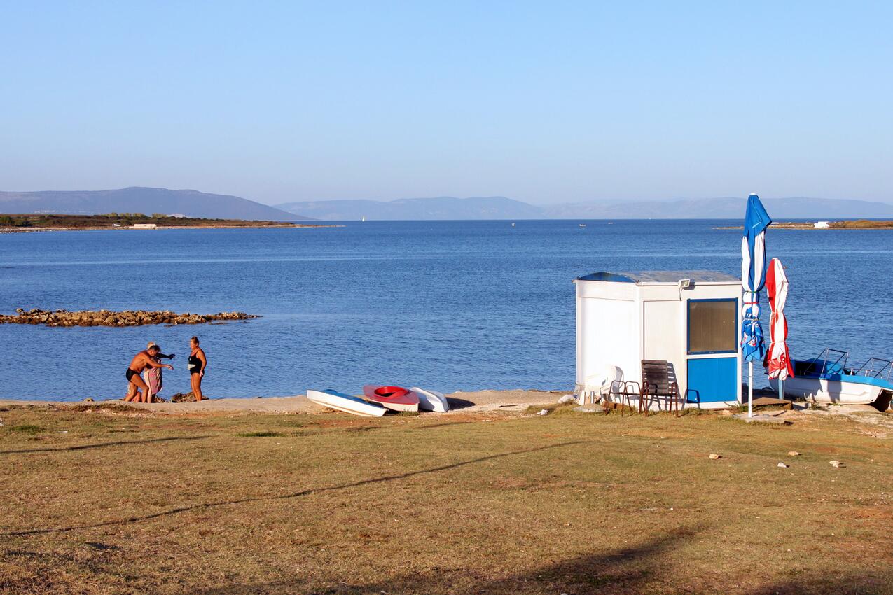 Najbliža plaža - Apartmani s parkingom Ližnjan, Medulin