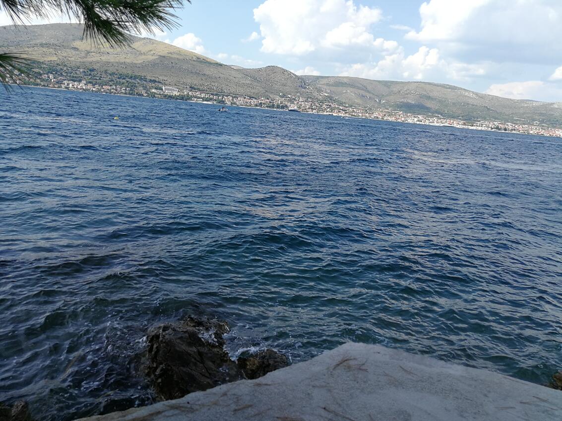 La spiaggia più vicina - Casa accanto al mare con piscina per famiglia Okrug Donji, Bua - Čiovo