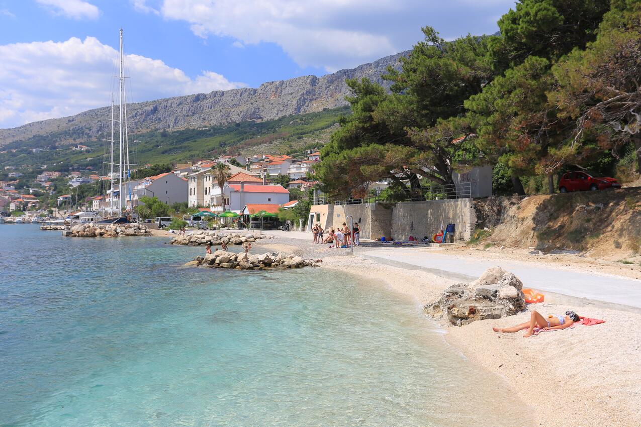 Legközelebbi strand - Apartmanok a tenger mellett Mali Rat, Omis