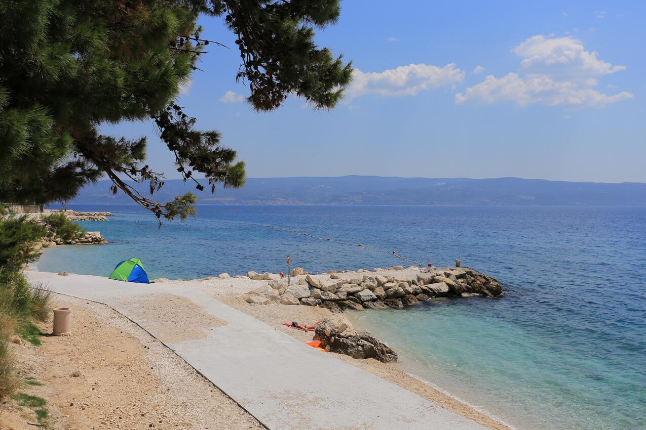 Legközelebbi strand - Apartmanok a tenger mellett Mali Rat, Omis
