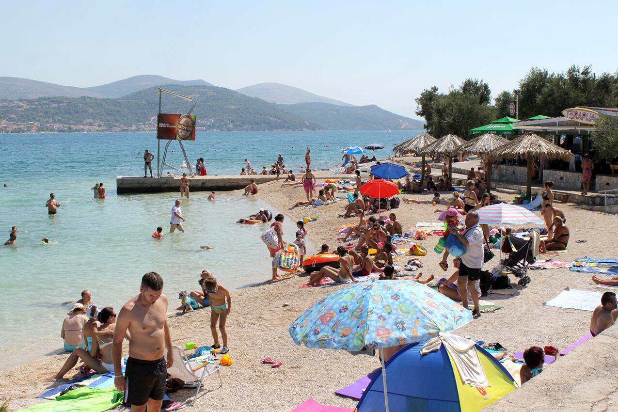 Nærmeste strand - Leiligheter og rom med parkering Marina, Trogir