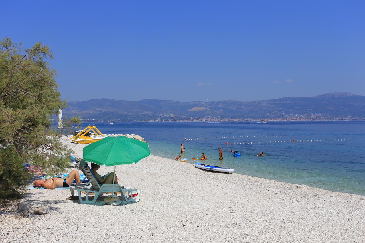 Nächster Strand - Haus am Meer mit Pool für Familien Slatine, Ciovo
