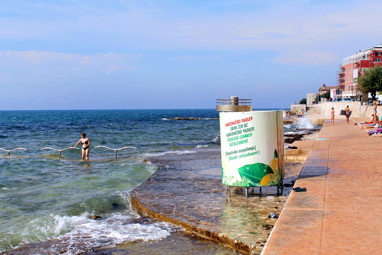 La spiaggia più vicina - Appartamenti accanto al mare Novigrad