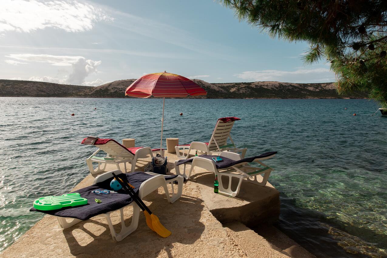 Nächster Strand - Ferienwohnungen mit Parkplatz Omisalj, Krk