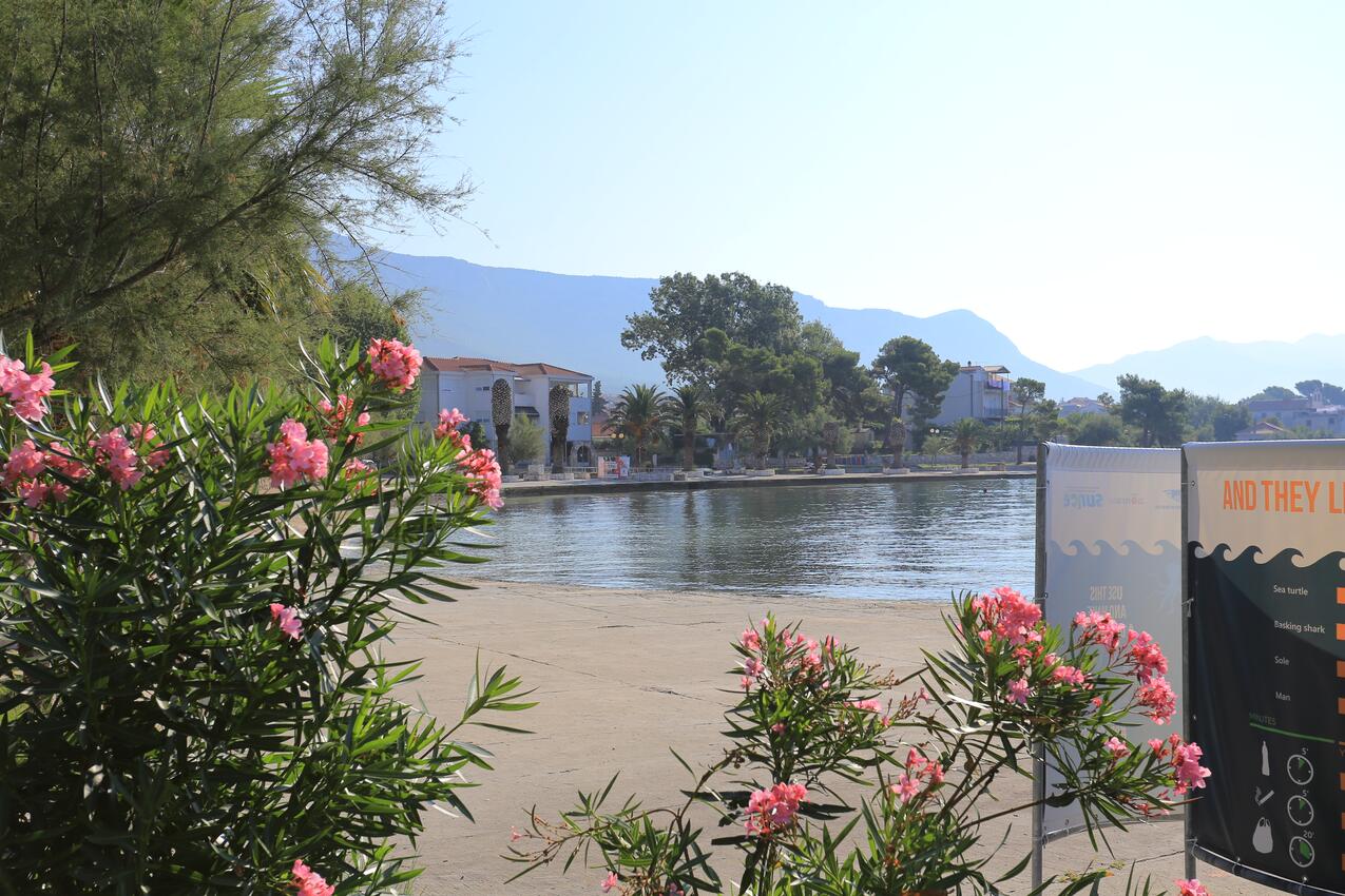 Nächster Strand - Ferienwohnungen mit Parkplatz Kastel Gomilica, Kastela