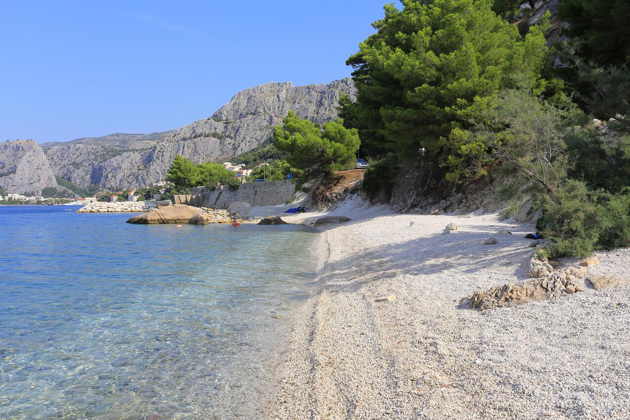 La spiaggia più vicina - Appartamenti con parcheggio Almissa - Omiš