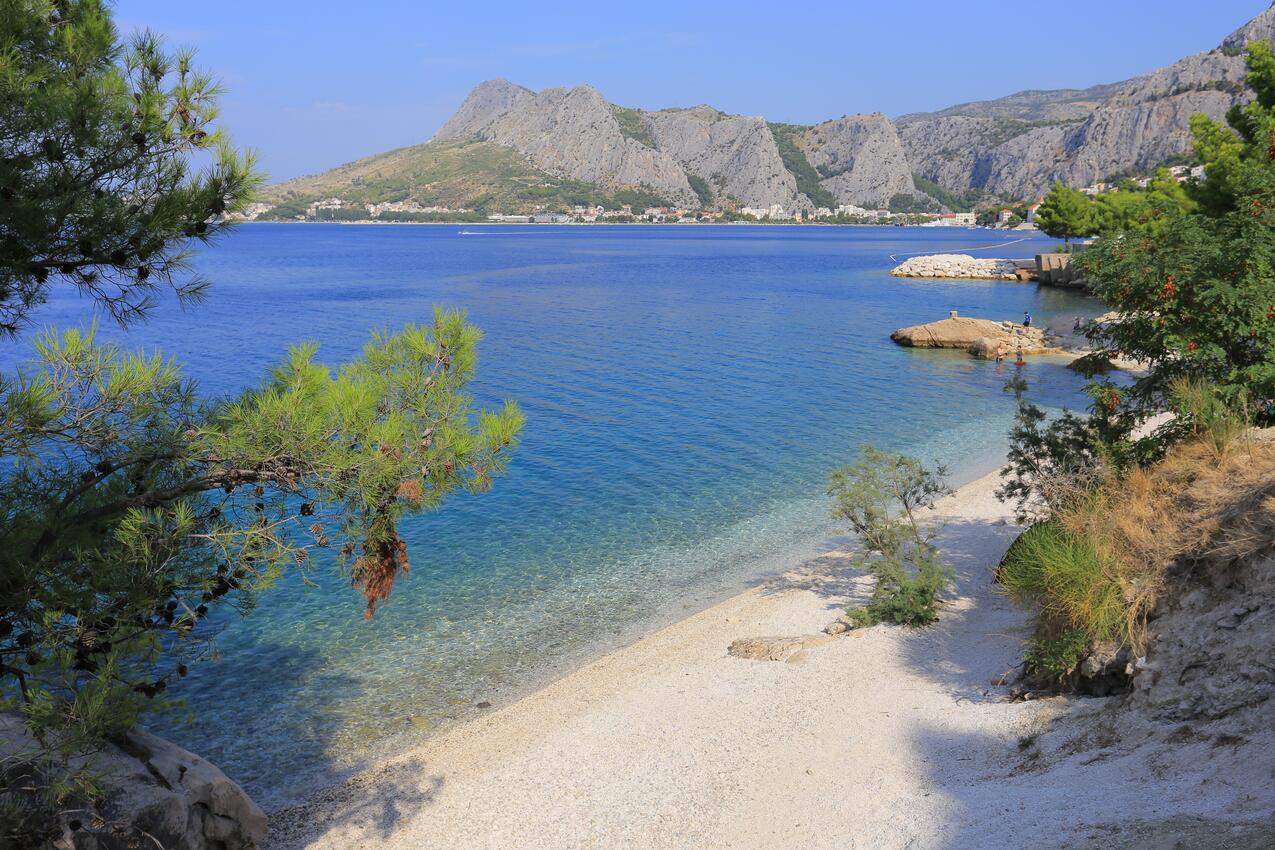 La spiaggia più vicina - Appartamenti con parcheggio Almissa - Omiš