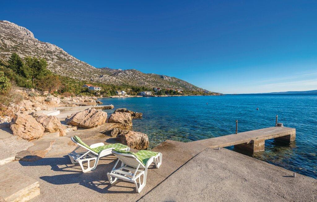 Nearest beach - Apartments by the sea Ribarica, Karlobag