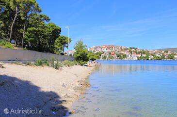 Apartments by the sea Rogoznica - 18927