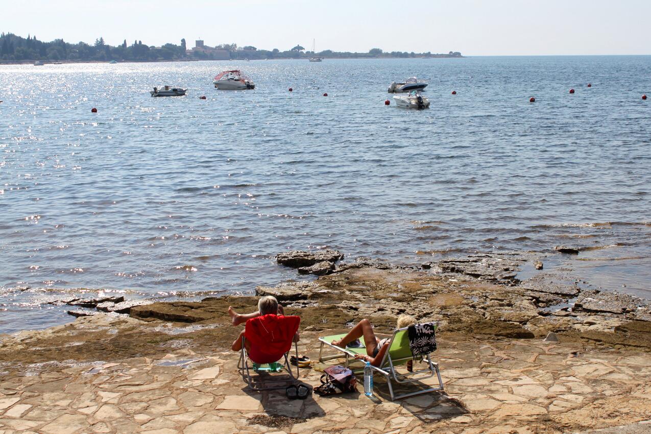 Nächster Strand - Ferienwohnungen mit Parkplatz Karigador, Novigrad