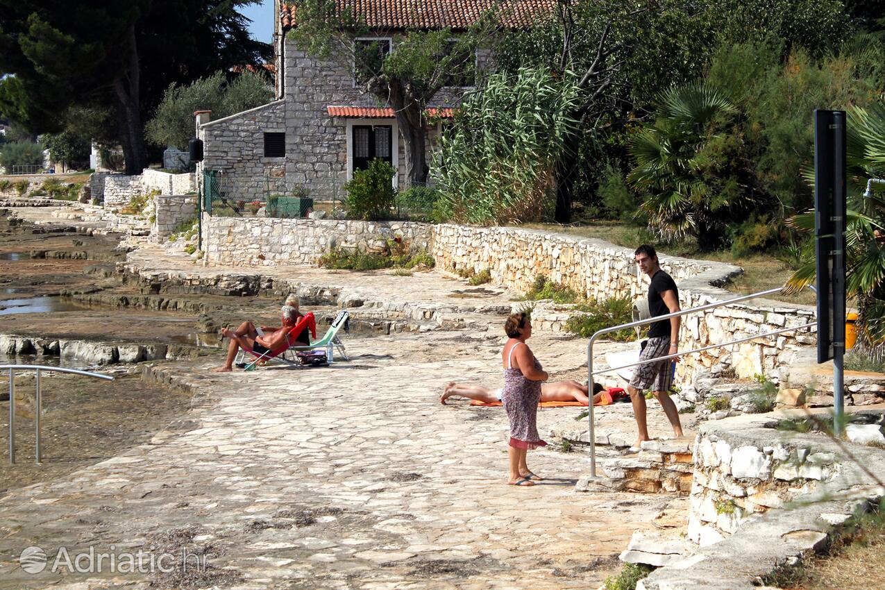 Nächster Strand - Ferienwohnungen mit Parkplatz Brtonigla, Novigrad