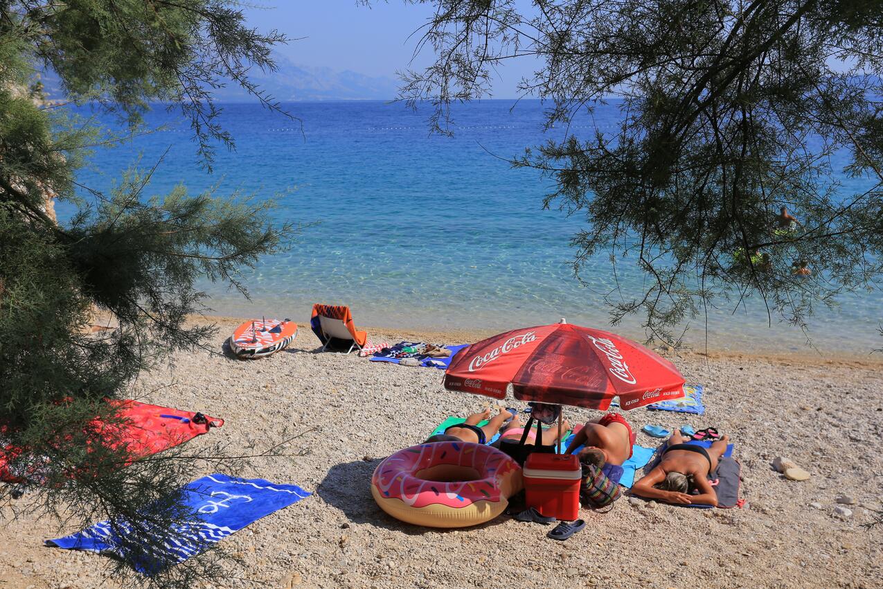 La spiaggia più vicina - Appartamenti accanto al mare Mimice, Almissa - Omiš