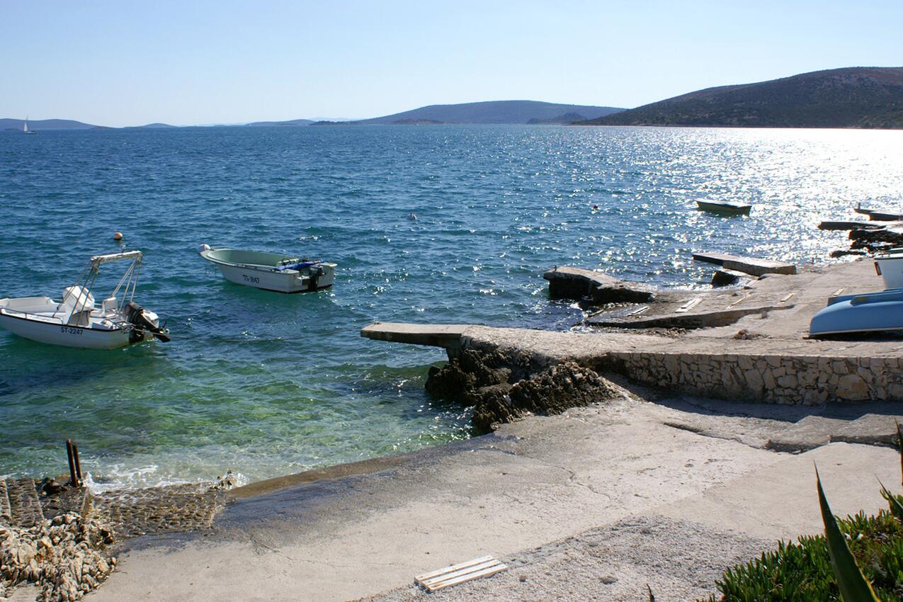 La spiaggia più vicina - Appartamenti accanto al mare Seget Vranjica, Traù - Trogir