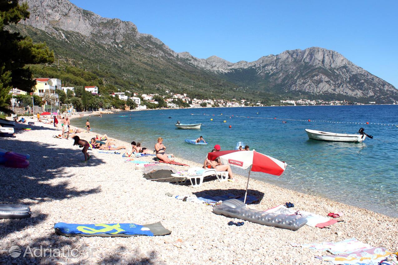 Nearest beach - Apartments with a parking space Podaca, Makarska
