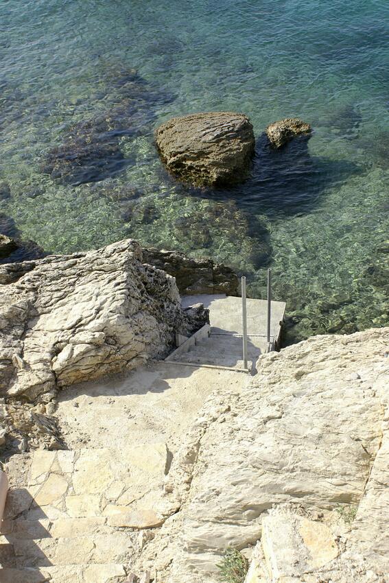 La spiaggia più vicina - Appartamenti accanto al mare Marussici - Marušići, Almissa - Omiš