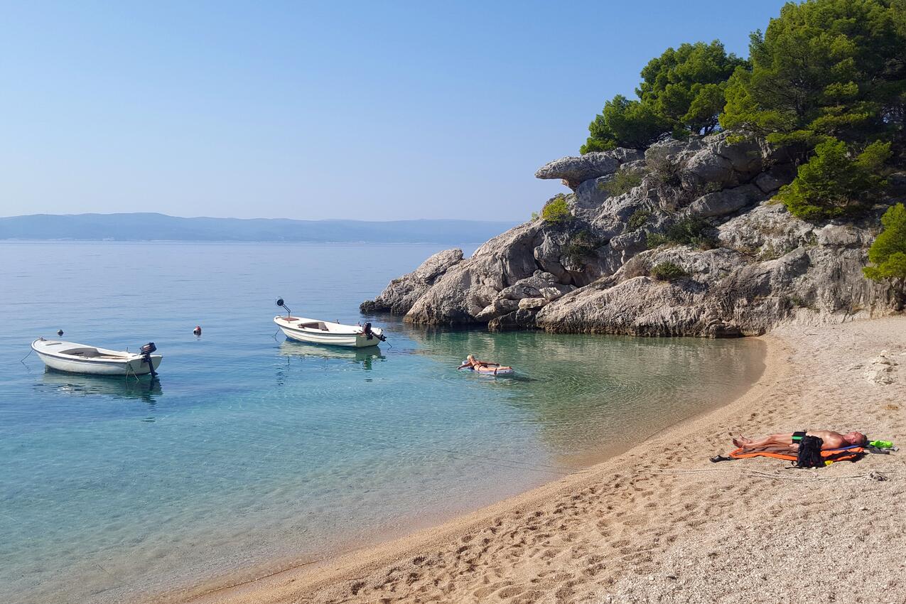 La spiaggia più vicina - Appartamenti con parcheggio Brella - Brela, Macarsca - Makarska