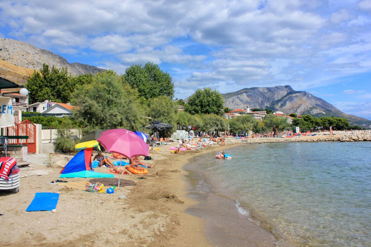 Nächster Strand - Ferienwohnungen mit Parkplatz Duce, Omis