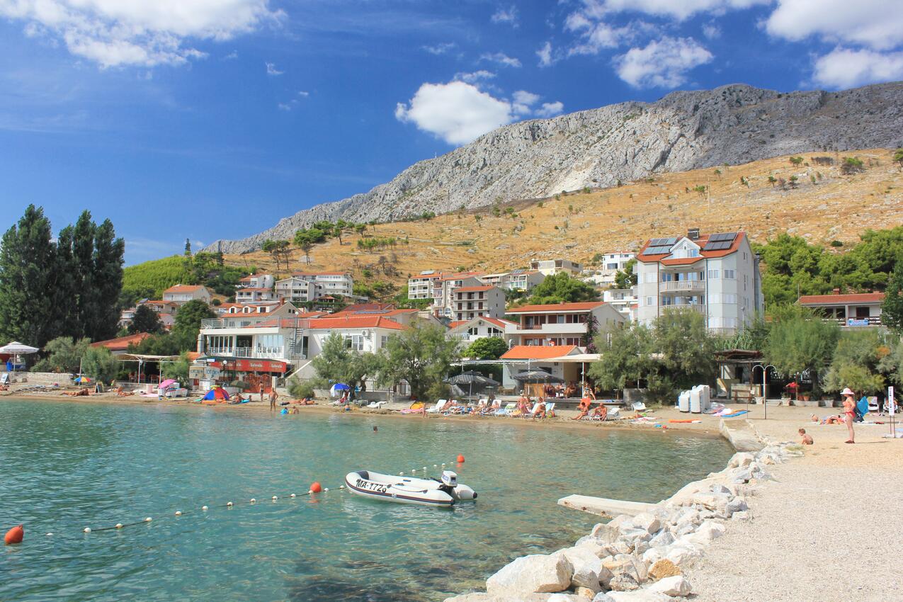 Nächster Strand - Ferienwohnungen mit Parkplatz Duce, Omis