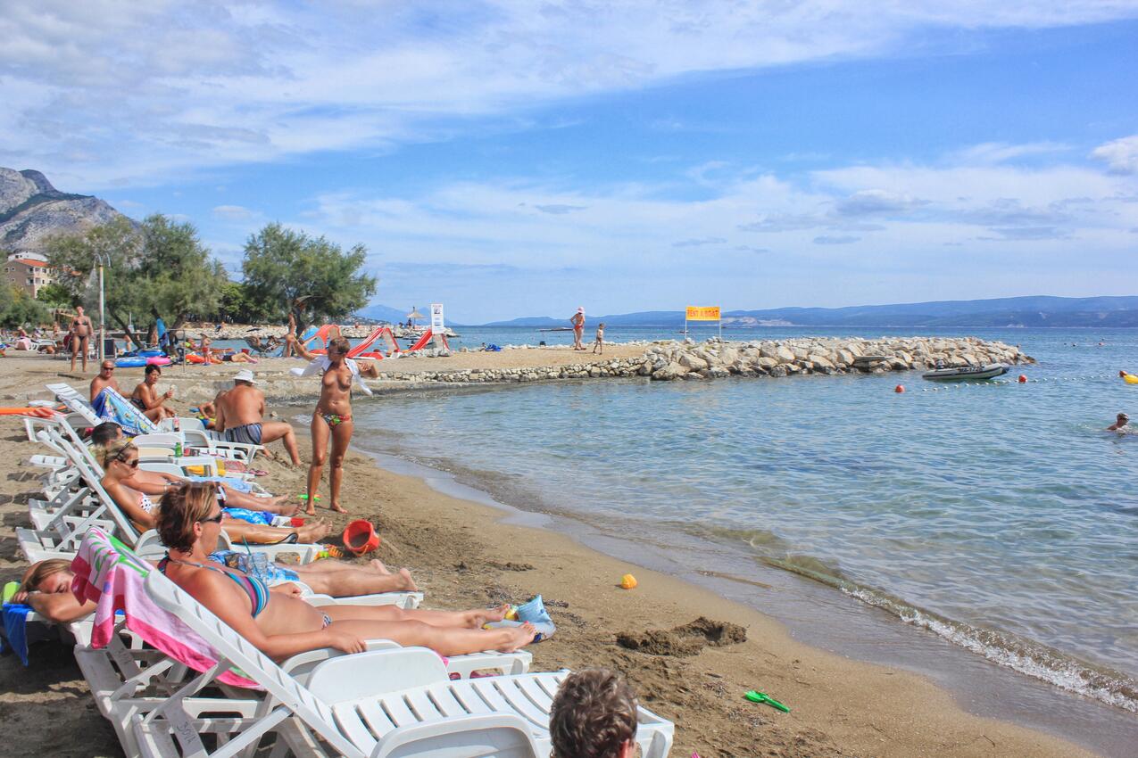 Nächster Strand - Ferienwohnungen mit Parkplatz Duce, Omis