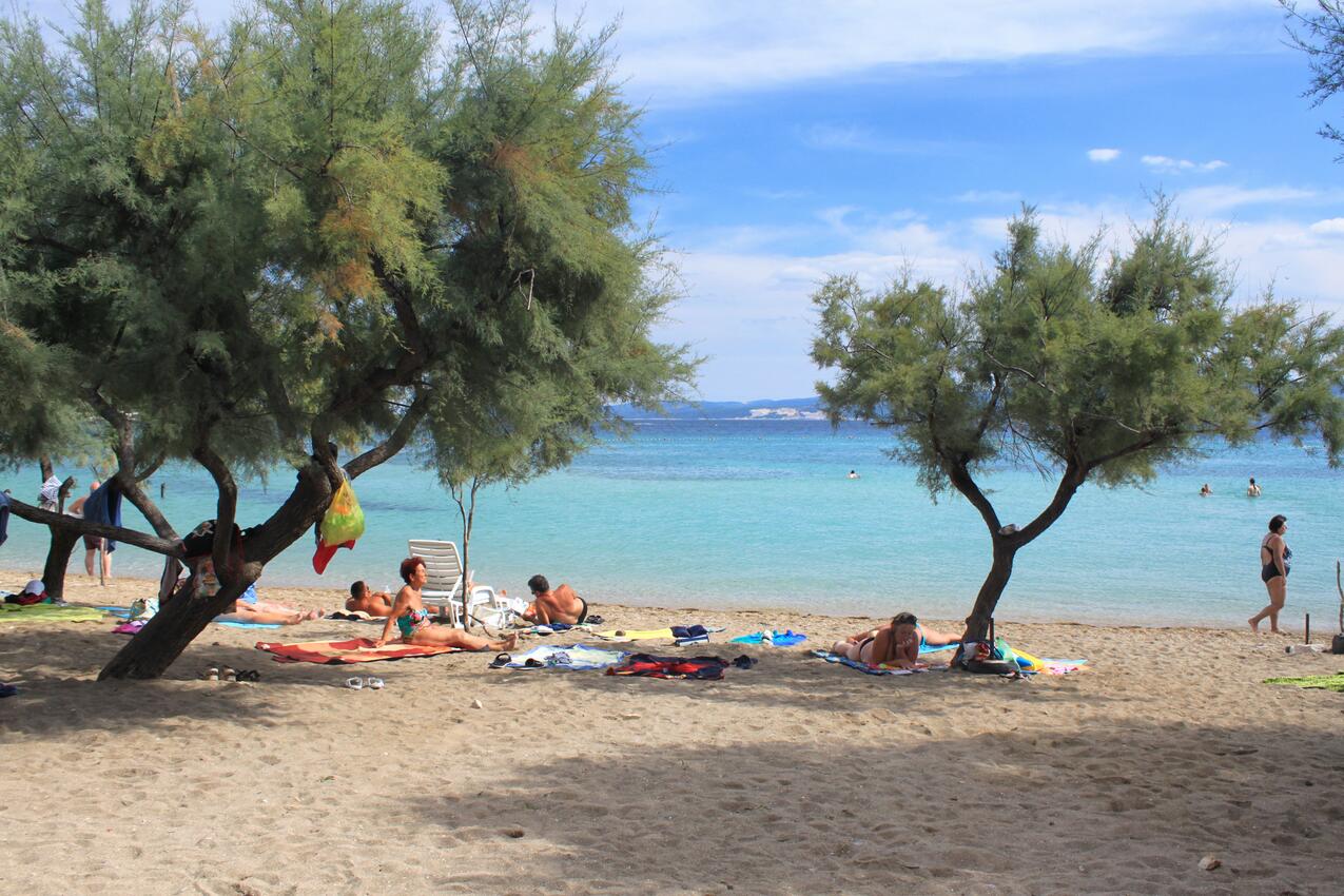 La spiaggia più vicina - Appartamenti con parcheggio Duccie - Duće, Almissa - Omiš
