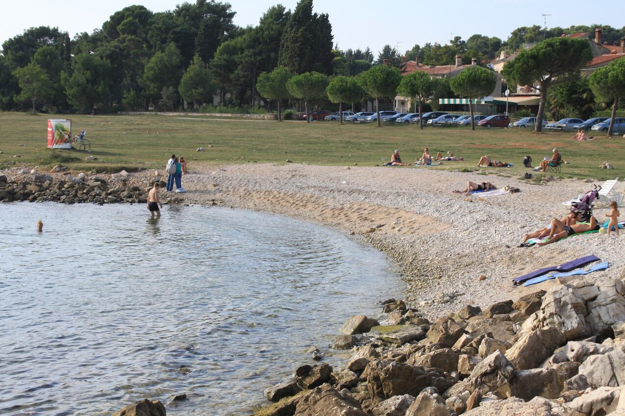 Nearest beach - Apartments and rooms by the sea Rovinj