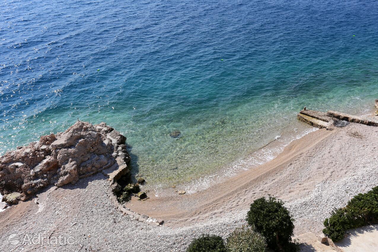 Nearest beach - Apartments with a parking space Stanići, Omiš