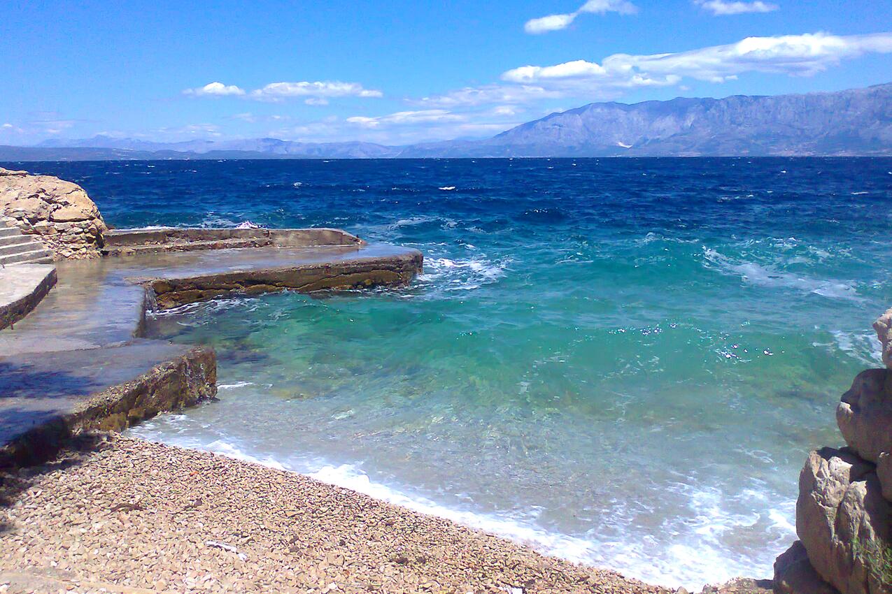 Nächster Strand - Ferienwohnung am Meer im Robinson Crusoe Stil Bucht Virak, Hvar